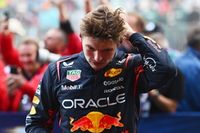Verstappen explica la razón de su retraso en la parada en Australia F1