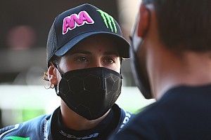 Ana Carrasco ve m&aacute;s cerca la reaparici&oacute;n tras ser operada