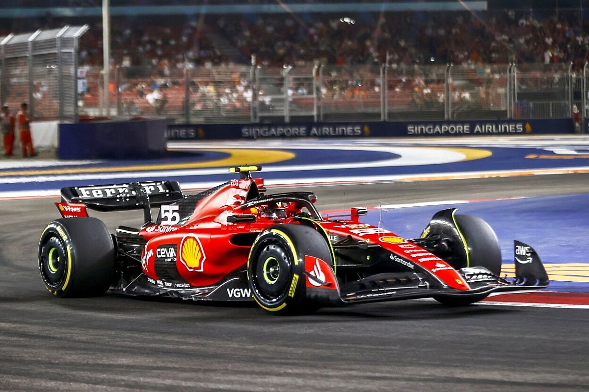 GP Singapura F1, TL3: Leclerc mais rápido em treino encurtado e