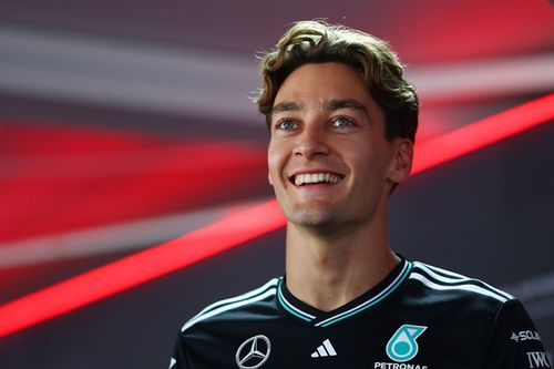F1: Russell admite "interesses desalinhados" com a Mercedes, mas segue confiante de que manterá vaga