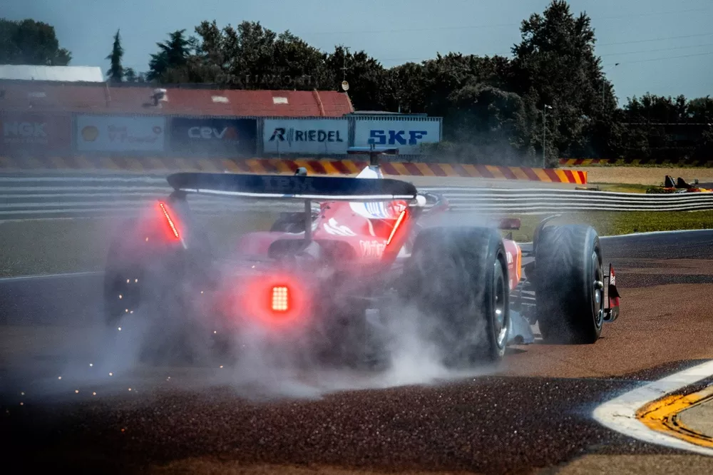 La Ferrari SF-25 lors d'essais privés à Fiorano