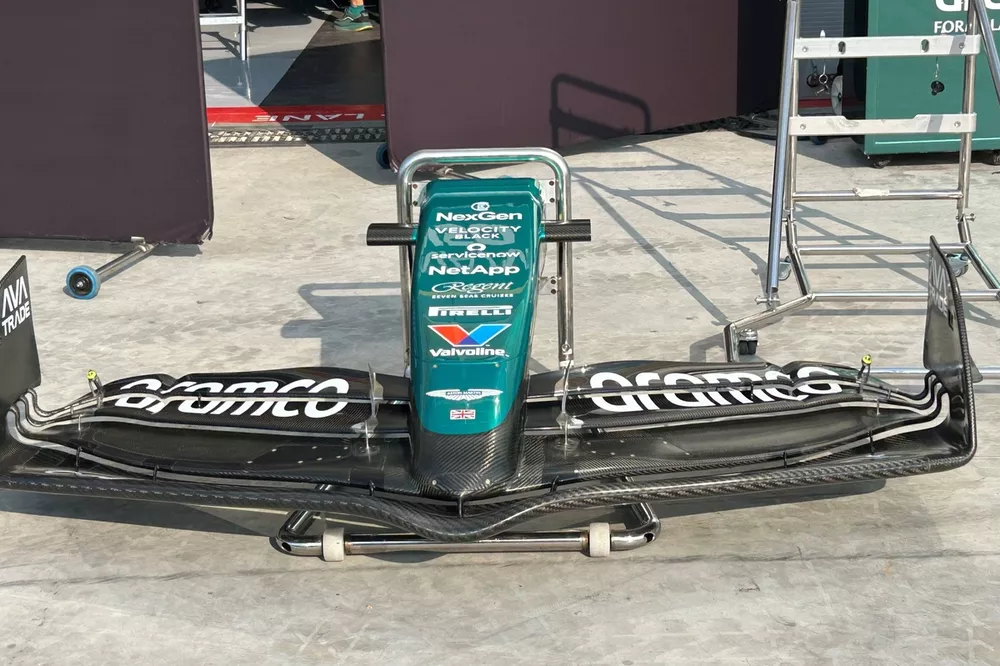 Aston Martin AMR24, dettaglio dell'ala anteriore