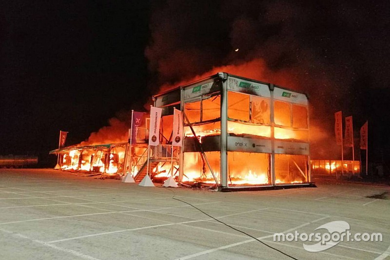 Kebakaran hanguskan motor listrik MotoE di Jerez