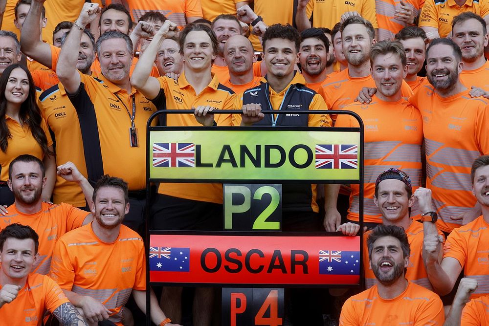 Zak Brown, CEO, McLaren Racing, Oscar Piastri, McLaren, Lando Norris, McLaren, 2nd position, the McLaren team celebrate after the race