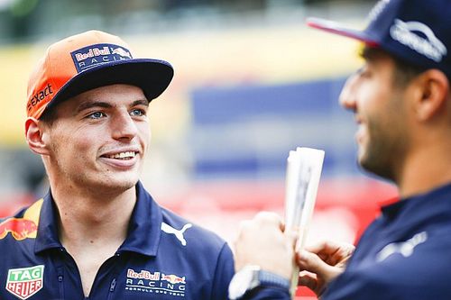 Ricciardo: "Verstappen maduró mucho en 2017 y respeta más a los rivales"