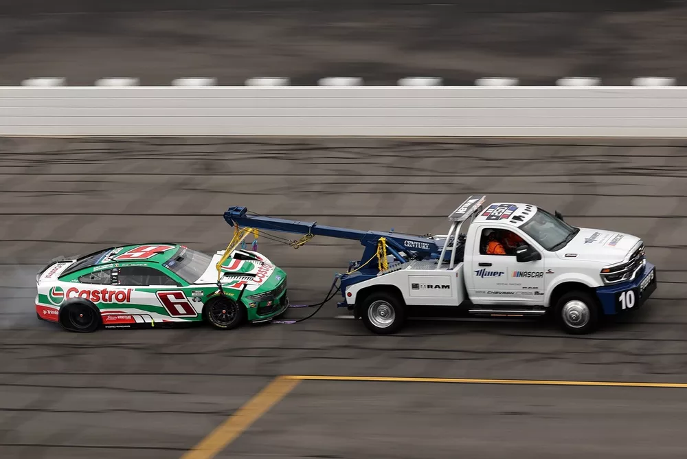 Brad Keselowski crash, No. 6 RFK Racing Ford