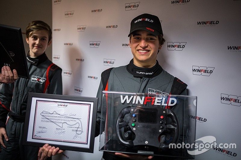 Caio Collet Volant Winfield