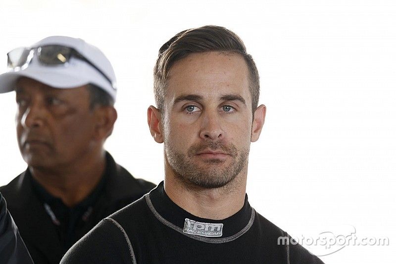 #69 Audi Sport Customer Racing Audi R8 LMS: Ash Walsh