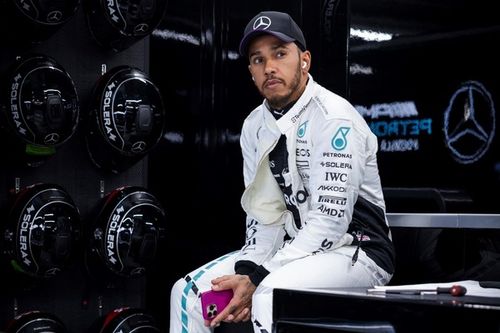 Ferrari "no está preocupada" por la falta de velocidad de Hamilton