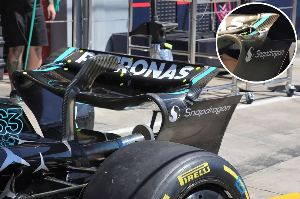 Comparatif de l'aileron arri&egrave;re de la Mercedes W15