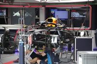Red Bull F1 pasó la noche corrigiendo los errores del viernes de Imola