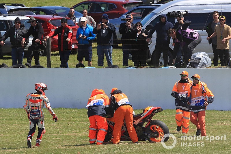 Márquez: “Iba como un palo sobre la moto y la caída no me gustó nada”