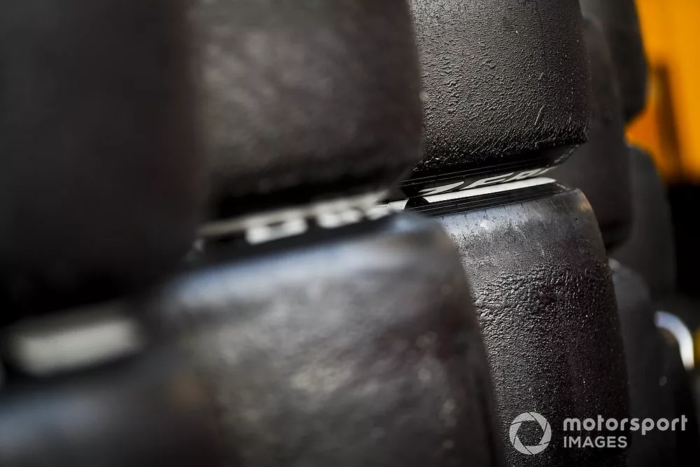 Pirelli tyres