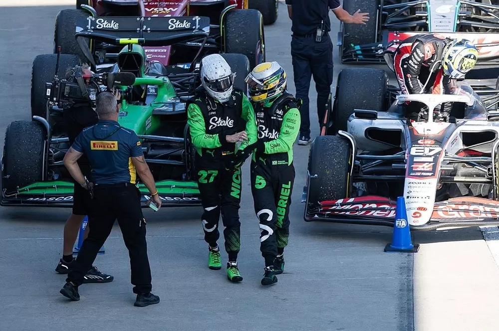Nico Hulkenberg, Sauber, Gabriel Bortoleto, Sauber