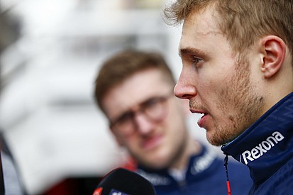 Sirotkin, Renault'da yarışamadığı için üzgün