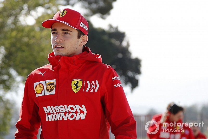 Ferrari insiste en que Leclerc es