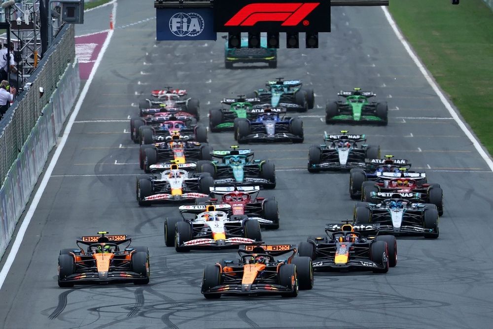 Lando Norris, McLaren, Oscar Piastri, McLaren