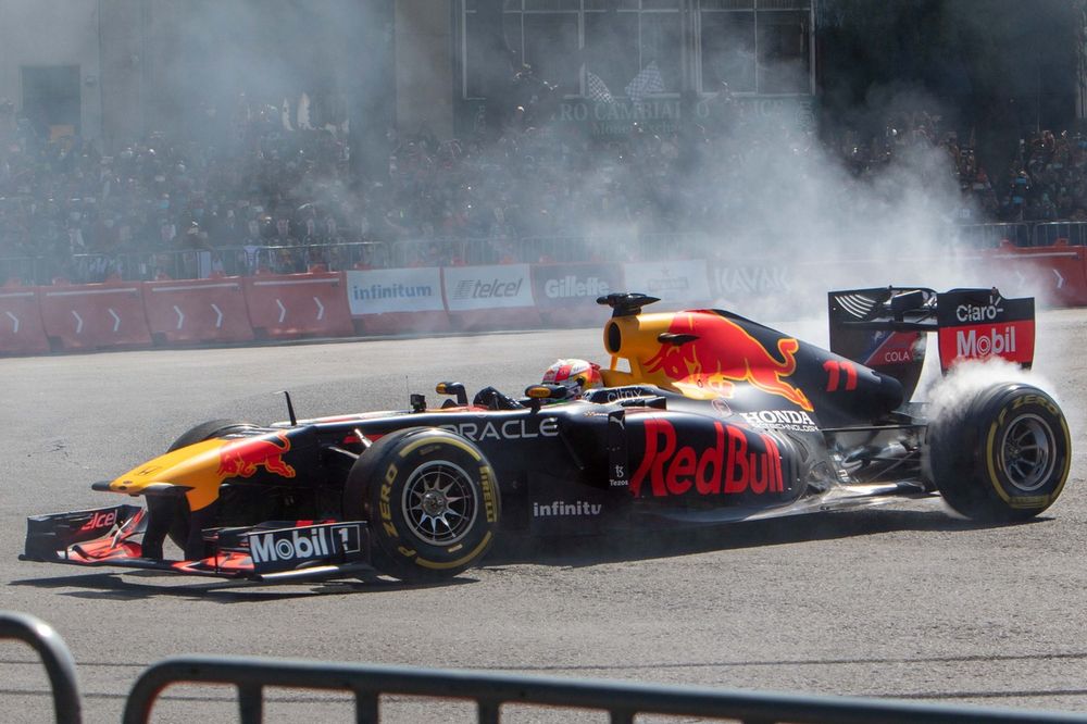 Sergio Pérez. Red Bull ShowRun CDMX