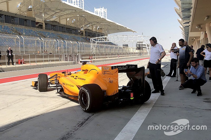 Sorpresa in Bahrain: Alonso è tornato al volante di una F1 a poche ore dal ritiro!