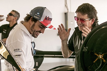 Alonso, Kobayashi “se acoplaron muy bien” con WTR, dice Taylor