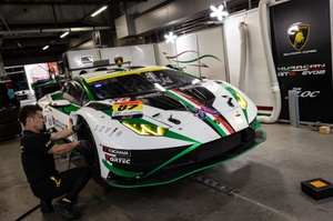 87-metalive-s-lamborghini-gt3.jpg