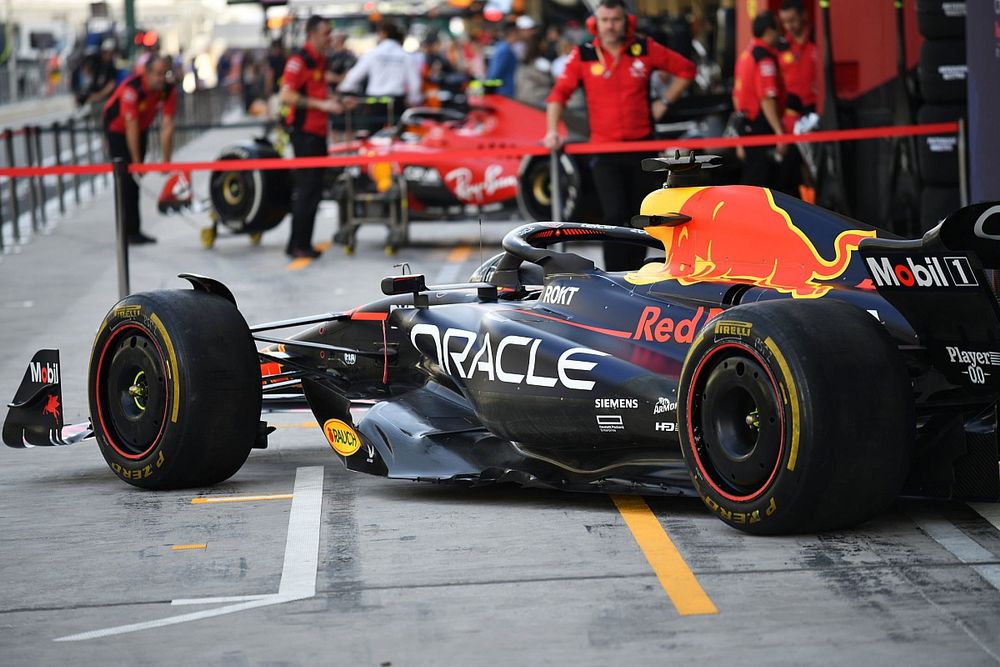 The car of Max Verstappen, Red Bull Racing RB19, in the pit lane
