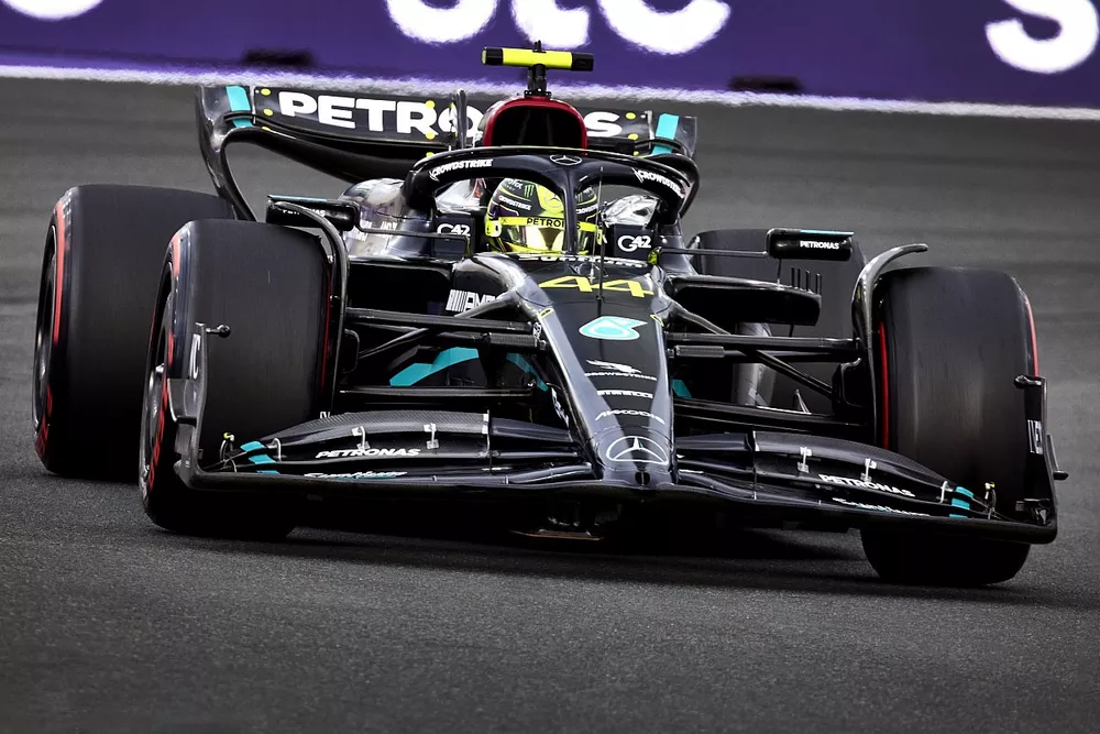 Lewis Hamilton, Mercedes F1 W14