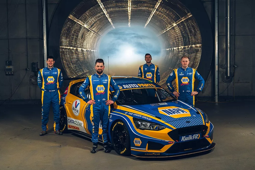 Ashley Sutton, Dan Cammish, Daniel Rowbottom, Sam Osborne, Motorbase Performance Ford Focus