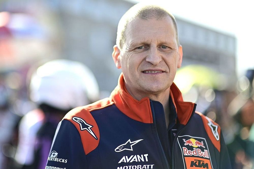 Aki Ajo pasa a KTM en MotoGP