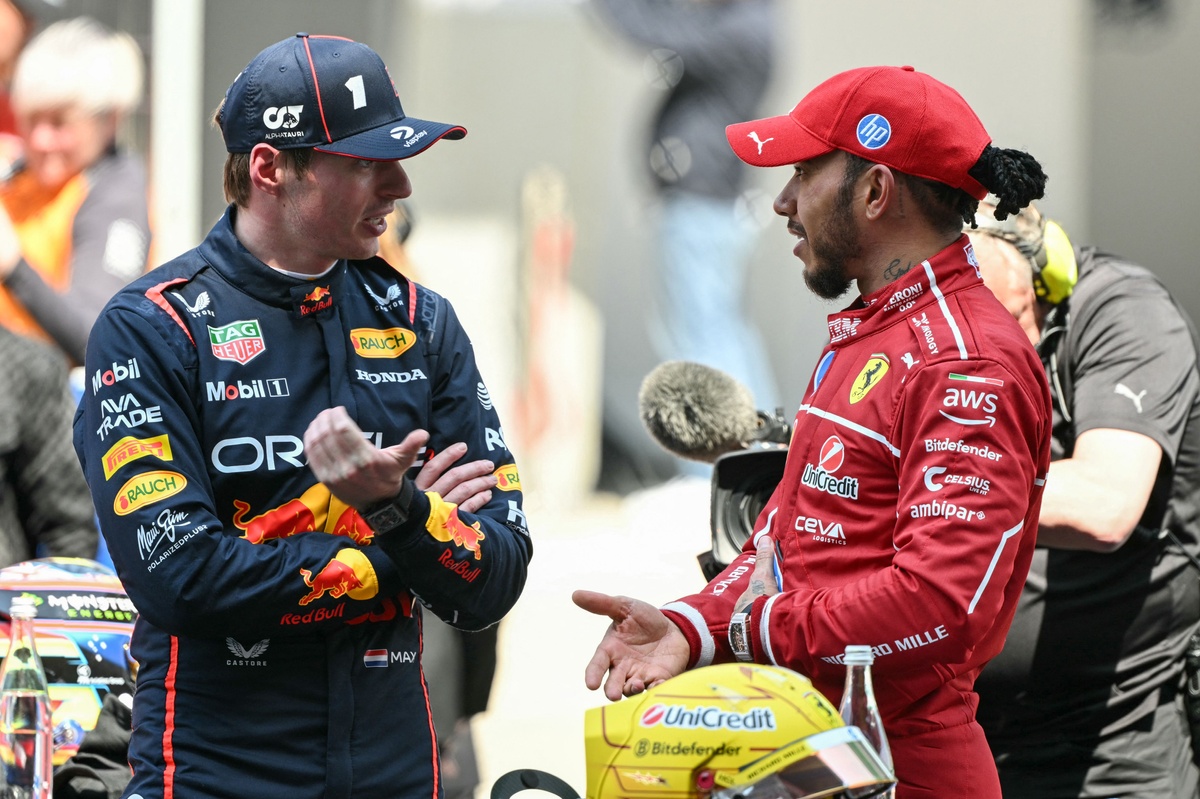 La course entre Hamilton et Verstappen pour débarquer en MotoGP