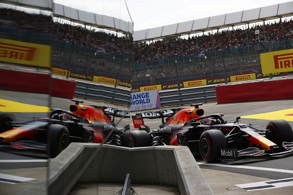 Max Verstappen, Red Bull Racing RB16B