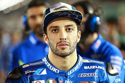 Iannone : "J'ai touché Márquez et je suis tombé"