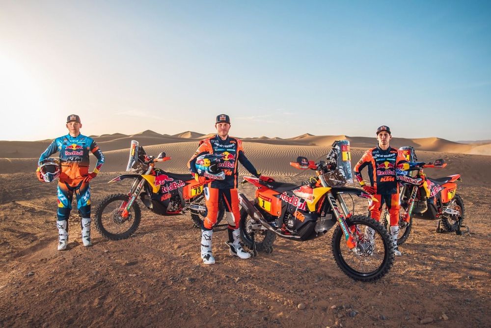 Los pilotos de RB KTM para el Rally Dakar 2026
