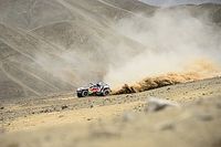 Al Attiyah se impone en el baile estrat&eacute;gico