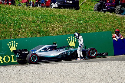 Mercedes busca si el doble abandono de Austria tendrá consecuencias