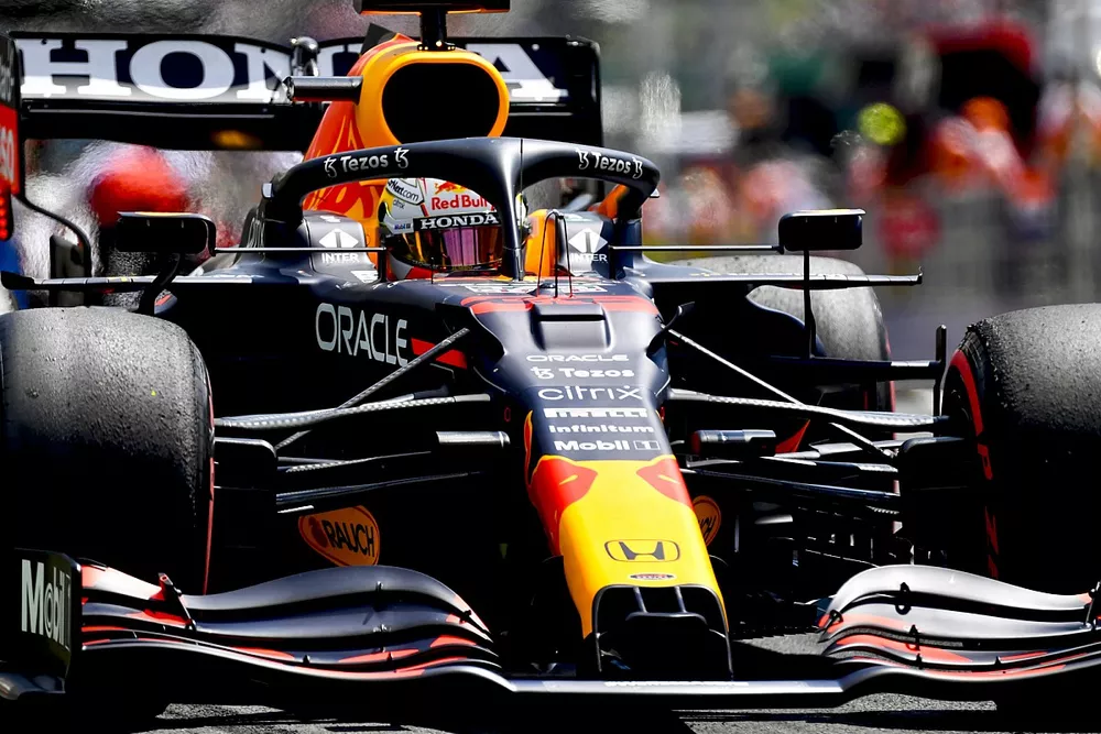 Max Verstappen, Red Bull Racing RB16B