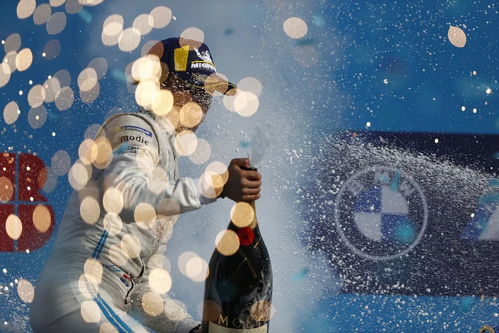 Drivers world champion Nyck de Vries, Mercedes-Benz EQ, on the podium