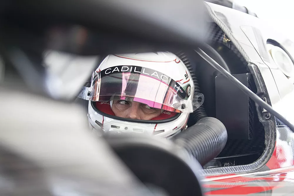 Earl Bamber prova la Cadillac LMDh GTP