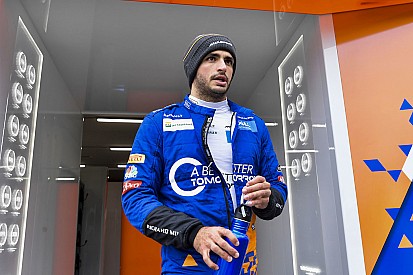 Sainz bizakodó a McLarennel kapcsolatban, nem bánná, ha Alonso is tesztelné az autót