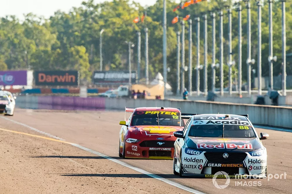 Jamie Whincup, Triple Eight Race Engineering Holden