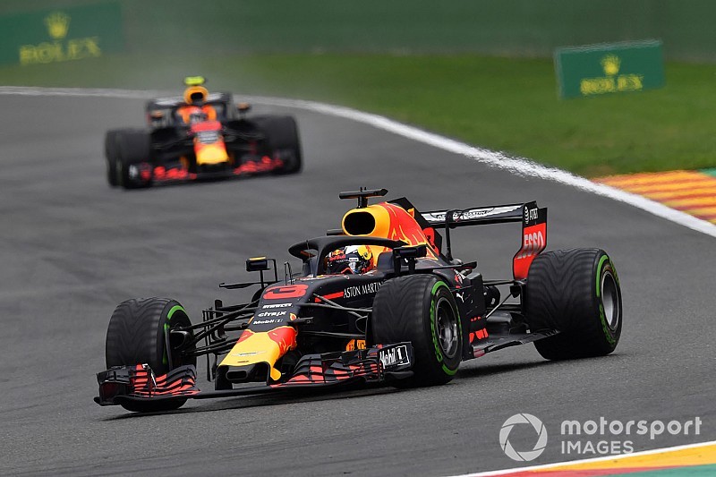 Red Bull accablé par son