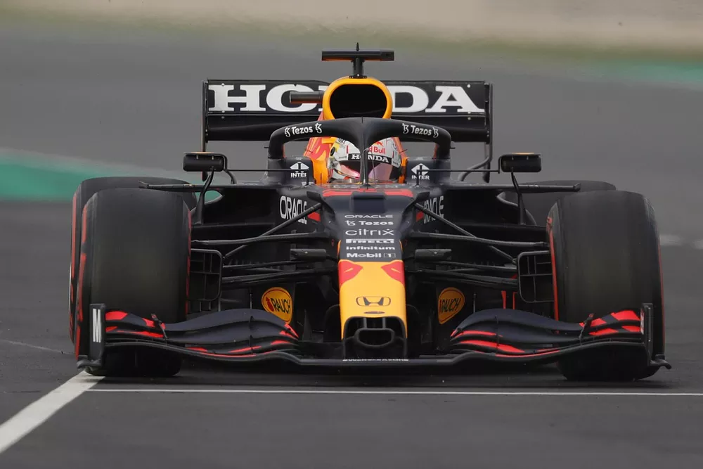 Max Verstappen, Red Bull Racing RB16B