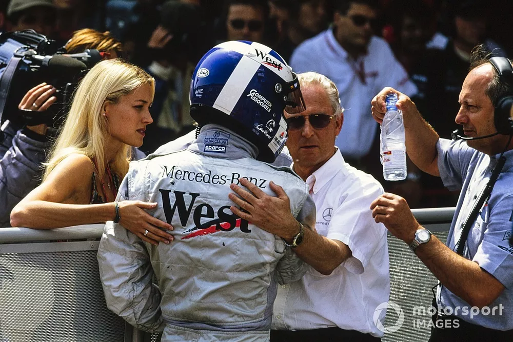 David Coulthard with his girlfriend Heidi Wichlinski, and Ron Dennis, Team Principal, McLaren
