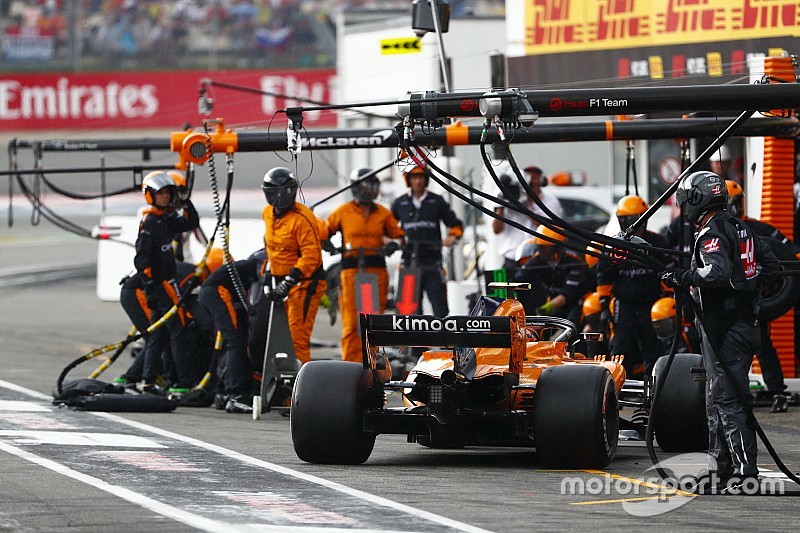 McLaren на 70% переключилась на новую машину
