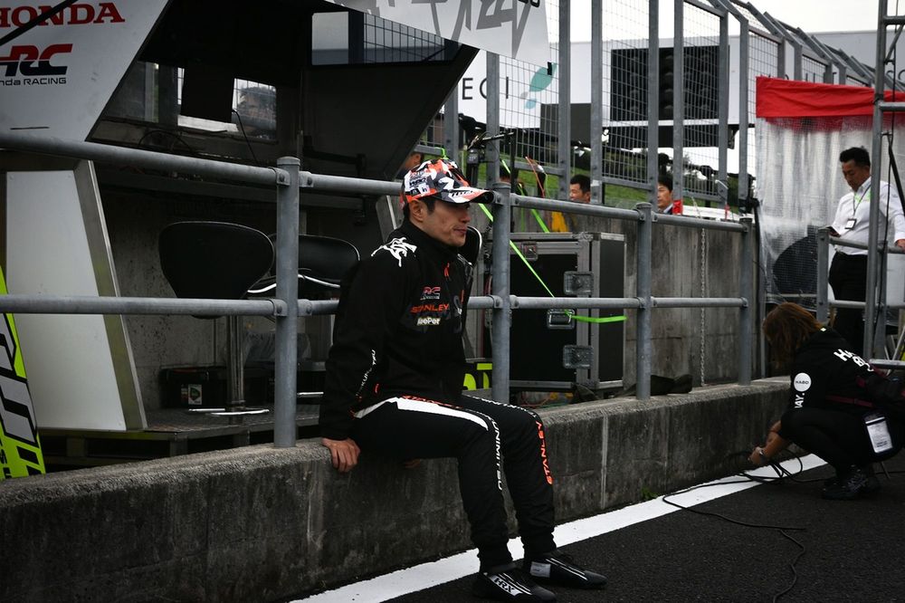 王座逃した最終戦終え、一点を見つめる山本尚貴。その脳裏には何が