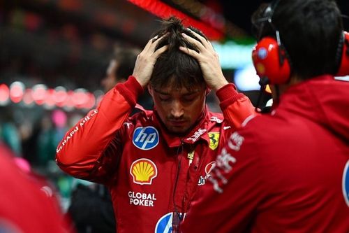 F1: Leclerc e Hamilton estão fartos dos problemas da Ferrari, diz mídia italiana