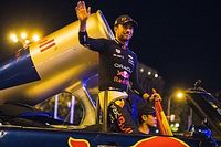 F1 - P&eacute;rez 'abandona' luta por t&iacute;tulo e se defende de cr&iacute;ticas por m&aacute; fase: "N&atilde;o sou segundo por milagre"