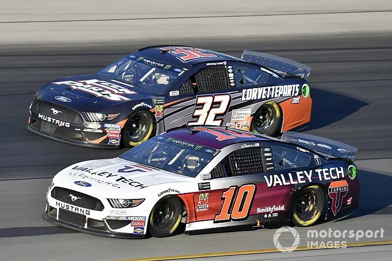  Aric Almirola, Stewart-Haas Racing, Ford Mustang Valley Tech Learning and  Corey LaJoie, Go FAS Racing, Ford Mustang CorvetteParts.net