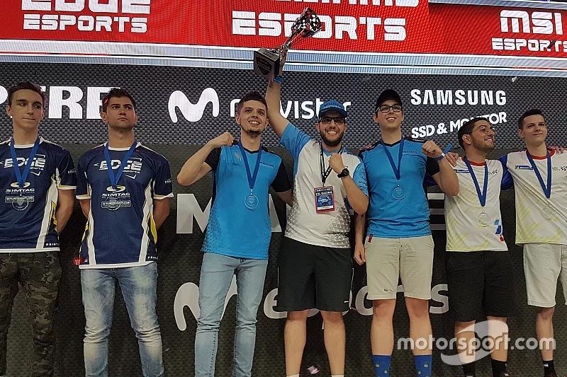Podio de la ESL Racing Mapfre 2019
