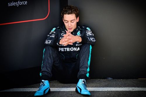 Russell wiedział o niedowadze